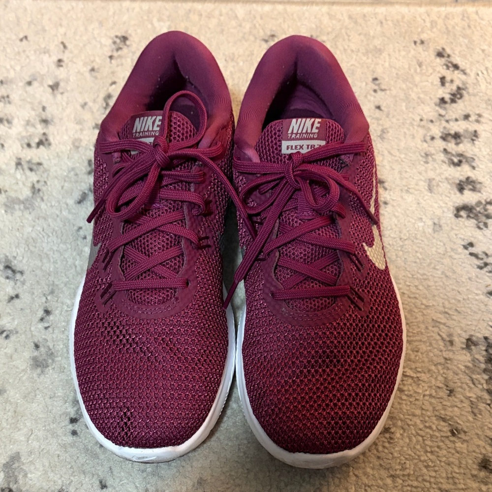 Nike Training Flex TR 7 Purple White Running Shoes Sneakers Women's SZ 8